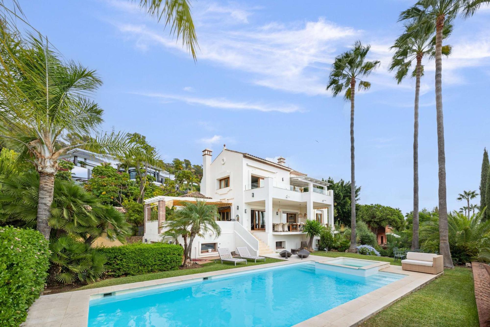 Caramel - Excellent Location In Golden Mile Marbella